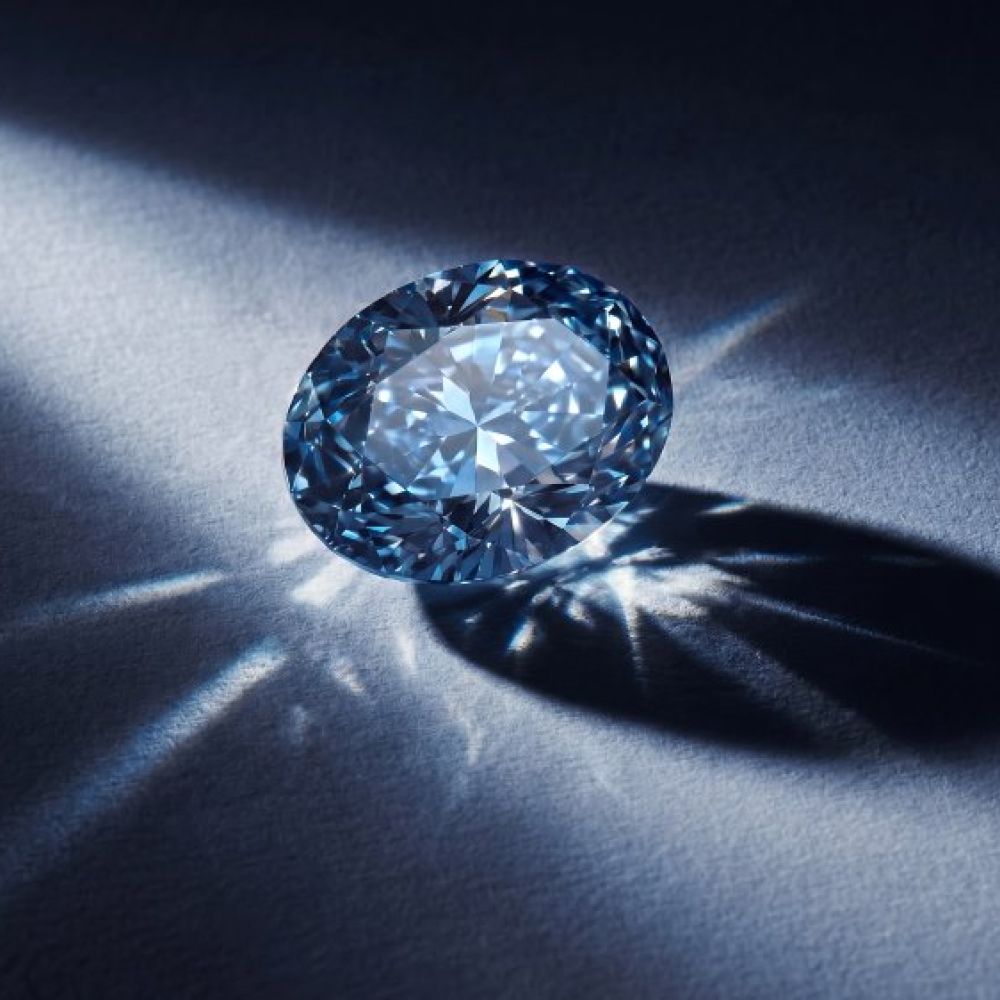 ميسيكا تكشف عن ألماسة "Okavango Blue" إحدى أندر الألماسات الزرقاء الطبيعية في العالم