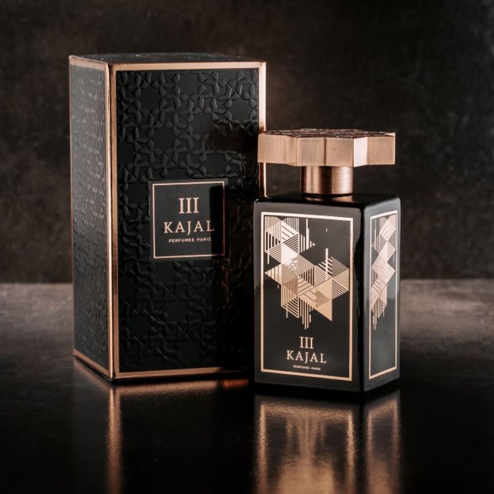 "Kajal III": عطر يفيض انتعاشًا، يتألق حيوية، ويترك أثرًا لا يُنسى