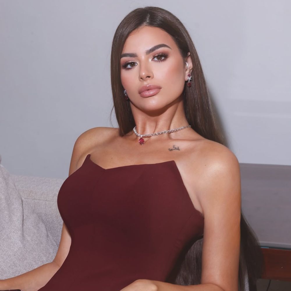 هنادي مهنا بعد إعلان انفصالها.. أبرز إطلالاتها الجمالية وتسريحات شعرها