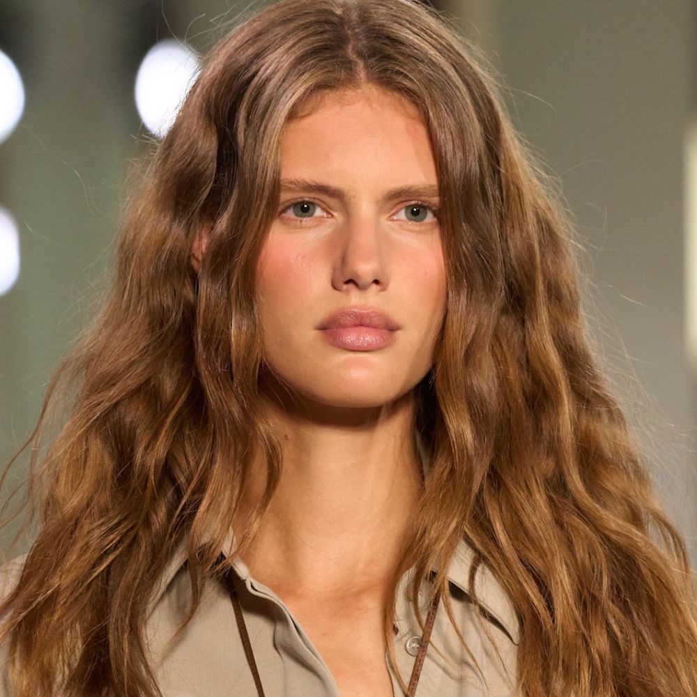 عارضة دار Michael Kors