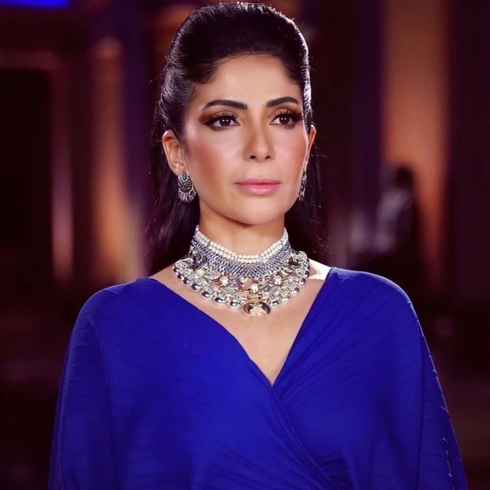 النجمة المصرية منى زكي صورة من انستغرامها