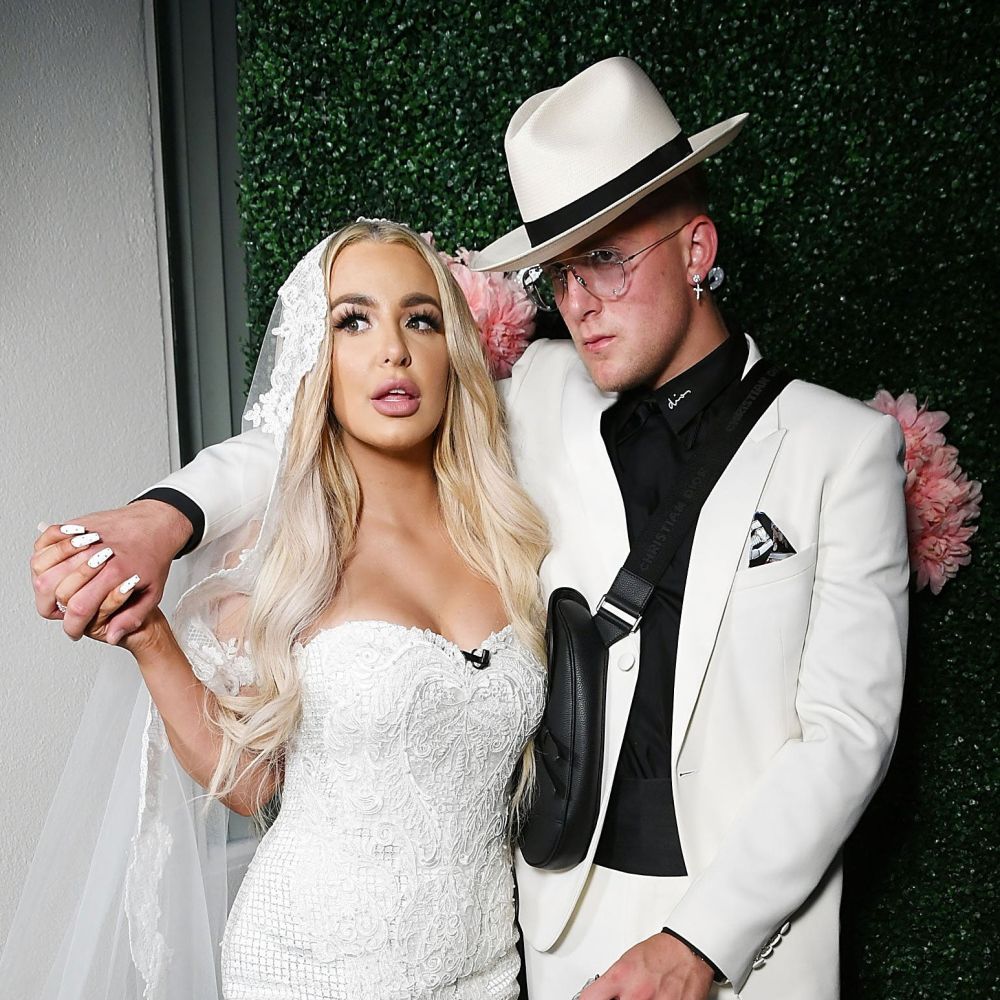 جيك بول Jake Paul وتانا مونجو Tana Mongeau