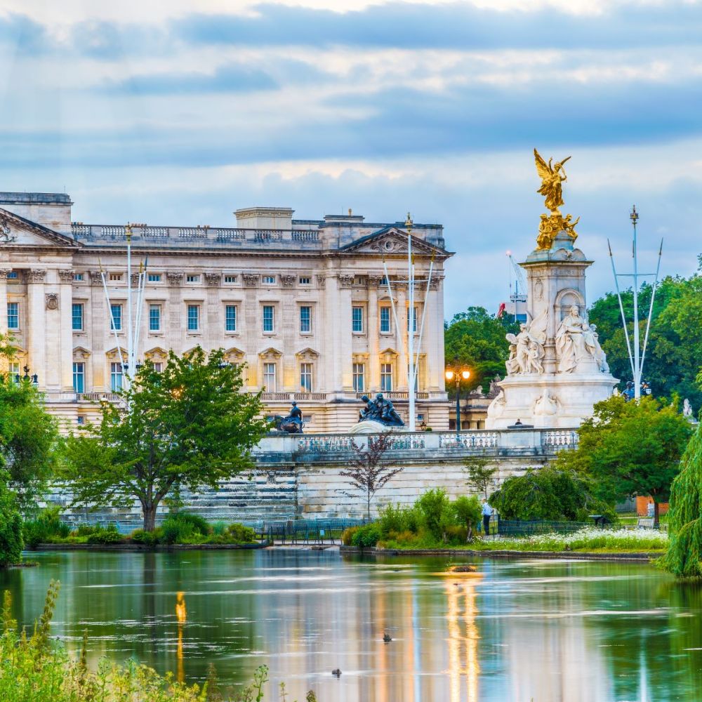 قصر باكينغهام Buckingham Palace