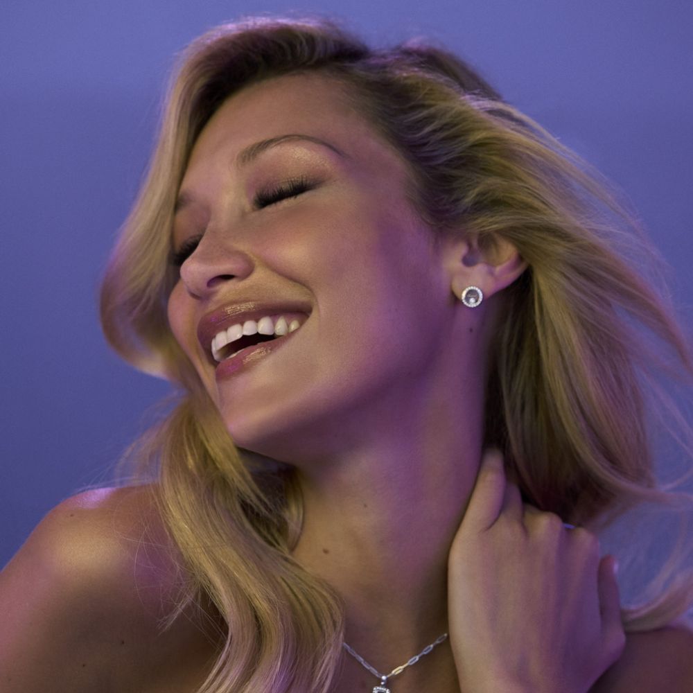 Bella Hadid-Chopard-HAPPY DIAMONDS 2026