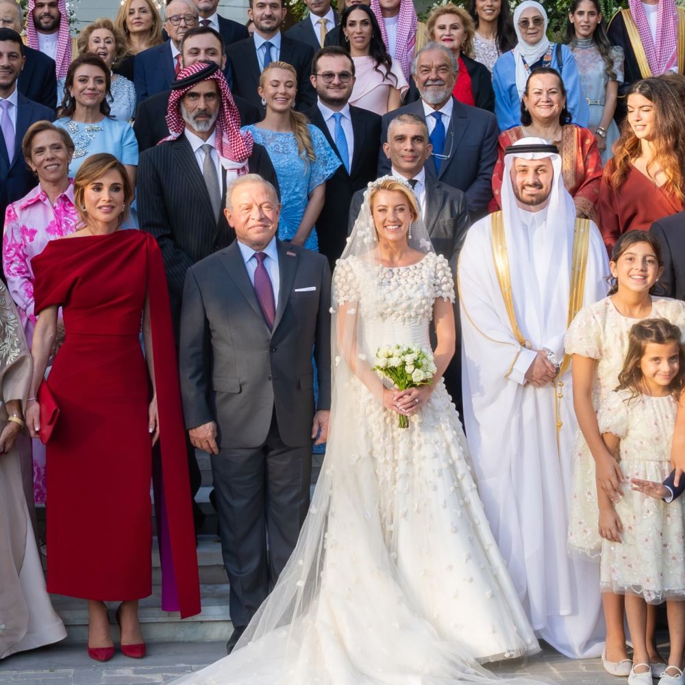 بحضور الملك عبدالله والملكة رانيا.. عقد قران الأميرة سارة بنت فيصل في قصر زهران