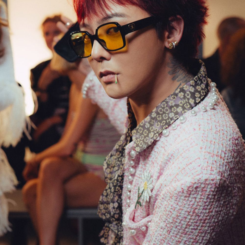 جولة في منزل أيقونة الموضة G-Dragon حيث يلتقي الفن المعاصر بالعيش الفاخر