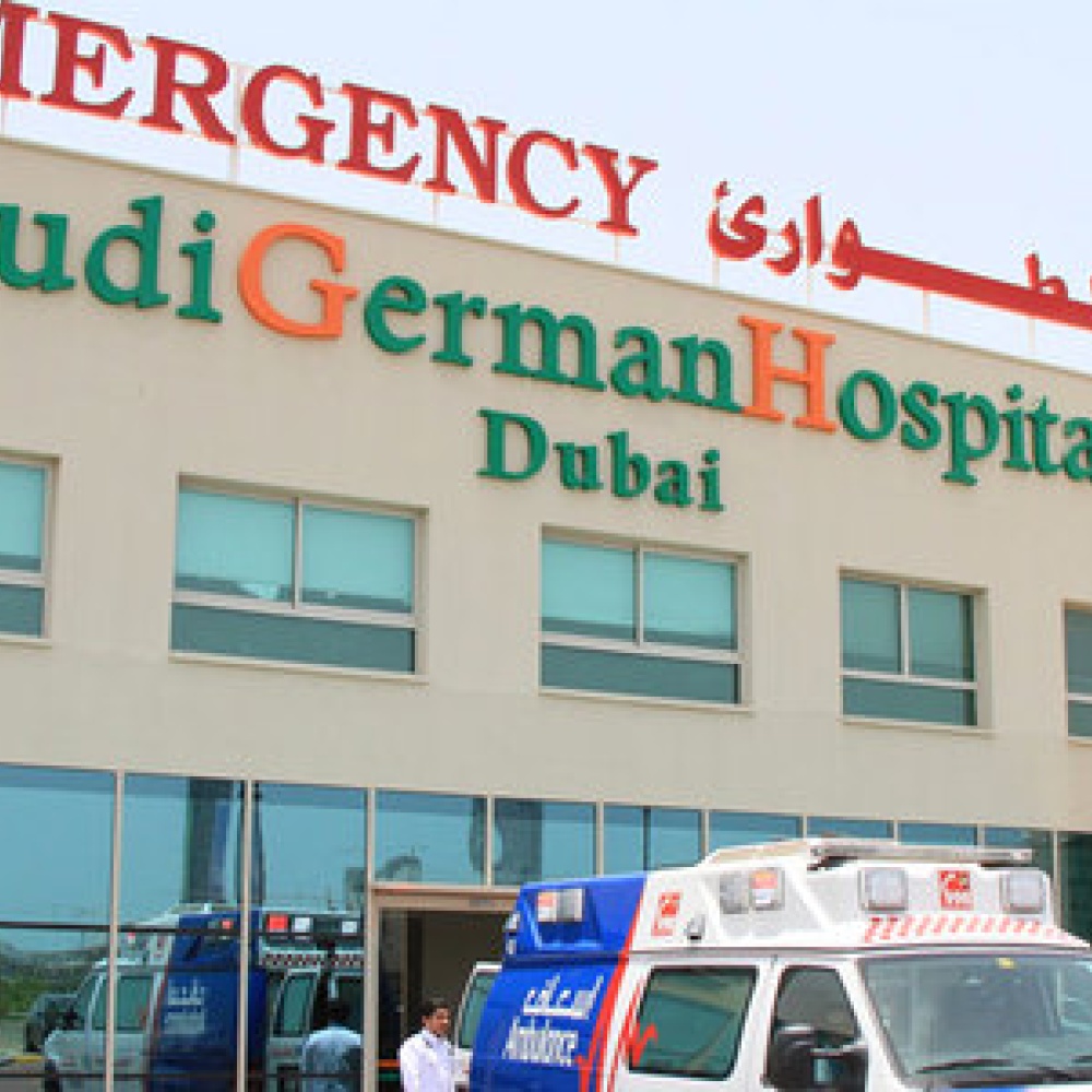 "إسعاف دبي" تنقذ مسناً توقف قلبه 17 دقيقة