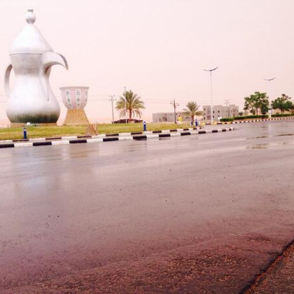 هطول الأمطار يشمل مدن حائل وغرب العاصمة السعودية الرياض ومدينة الرياض