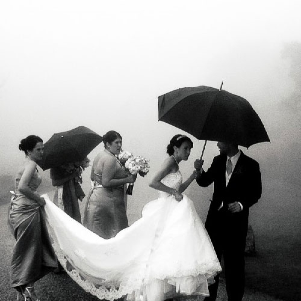  تحكمي بالأحوال الجوية في زفافك!