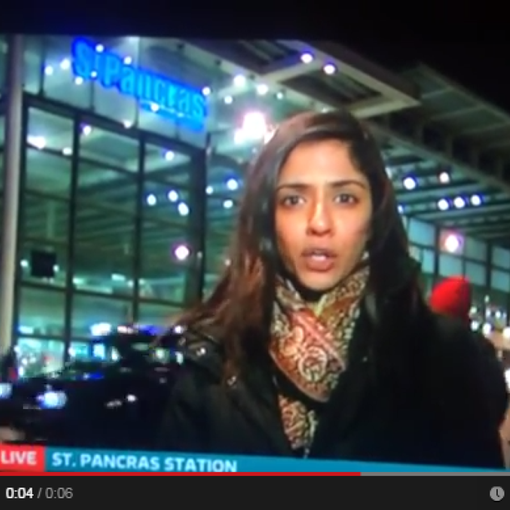 بالفيديو: حادث صدم خلال بث مباشر عن القطارات! 