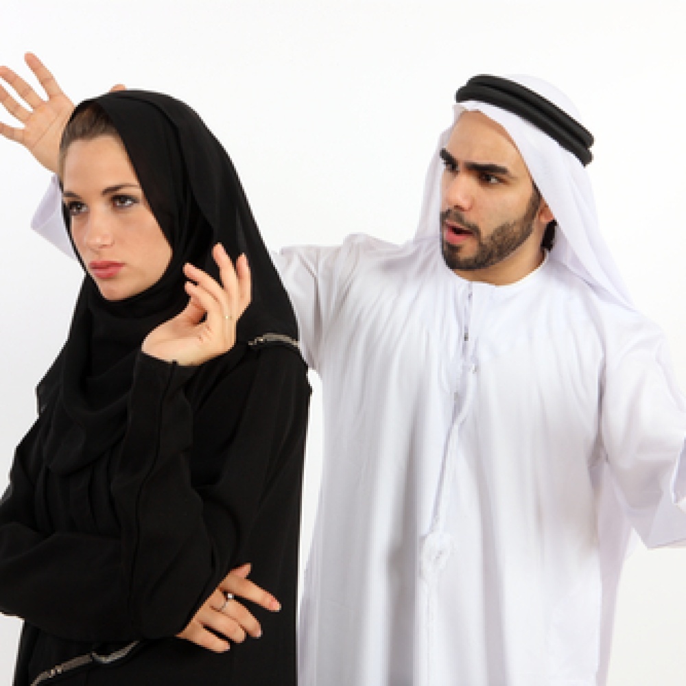 هاشتاغ "لا أثق برجل" صدمة للرجال!