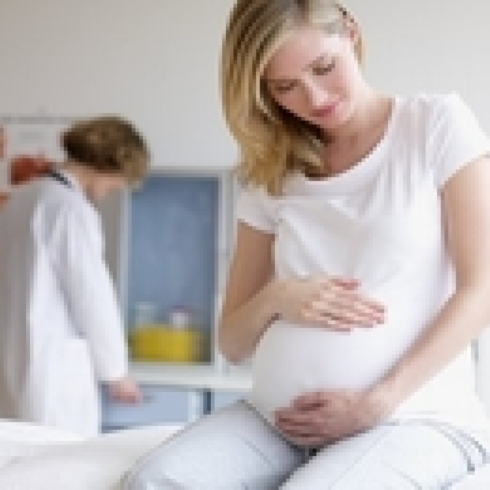 الحوامل وحديثات الولادة أكثر عرضة  للإصابة بالسل 