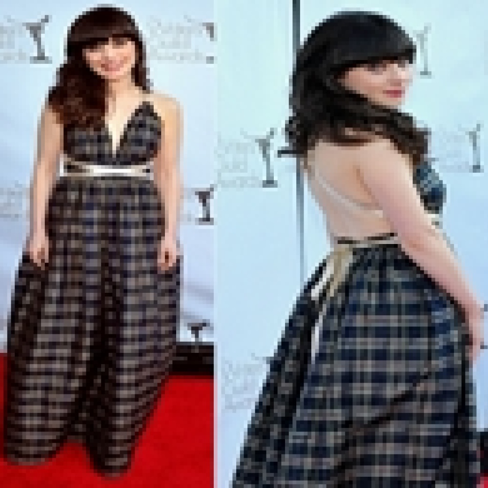 أزياء المشاهير في حفل توزيع جوائز نقابة الكتاب 2012 