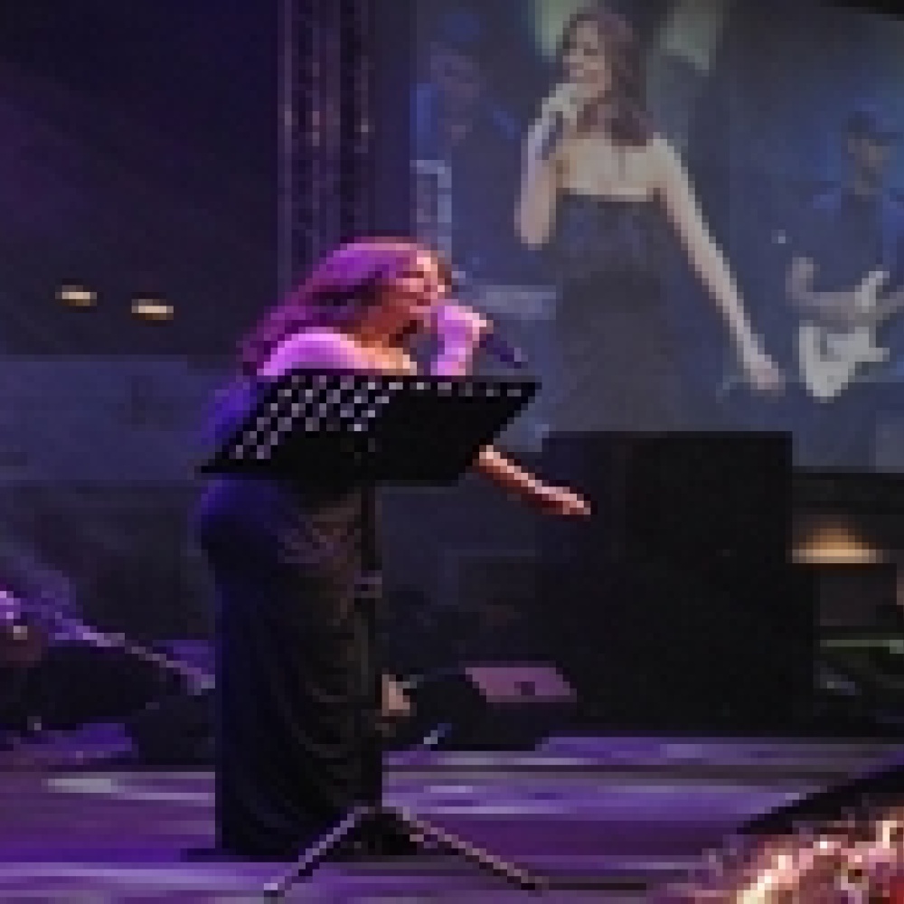 إليسا تحيي حفلات في ديترويت وواشنطن ولاس فيجاس