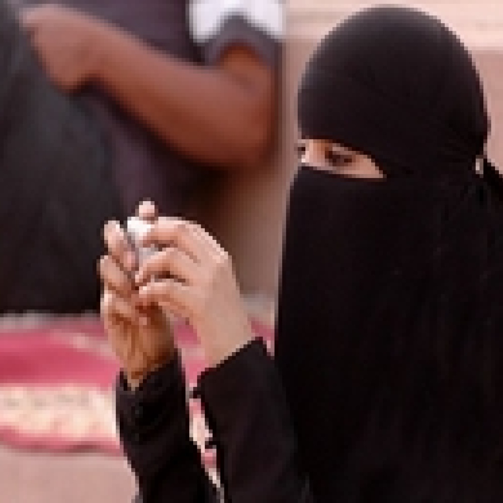 تكريم المصورات السعوديات الفائزات بمعرض الوطن