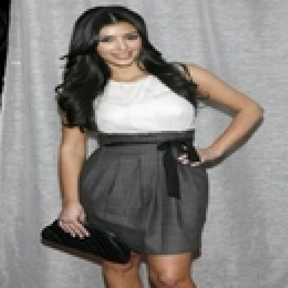 كيم كاردشيان تحتفل بعيد ميلادها في فيغاس