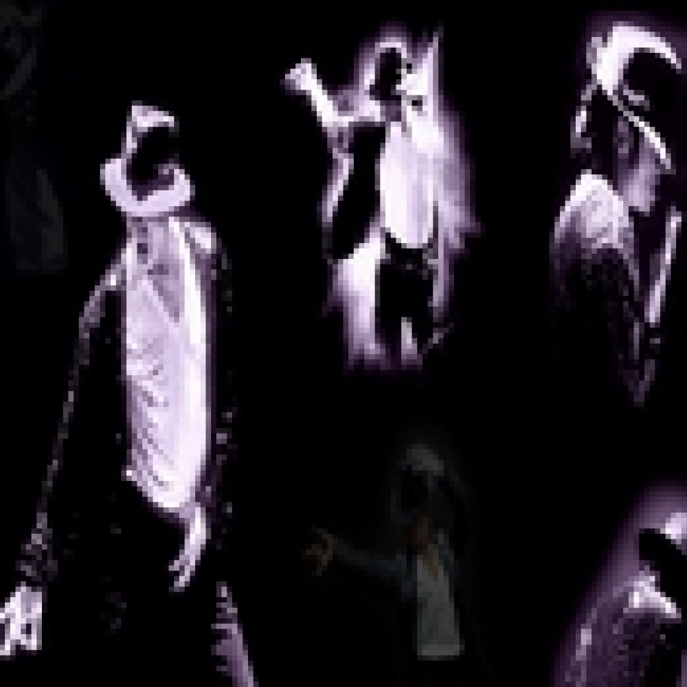 سحب قبعتين لمايكل جاكسون من مزاد عام