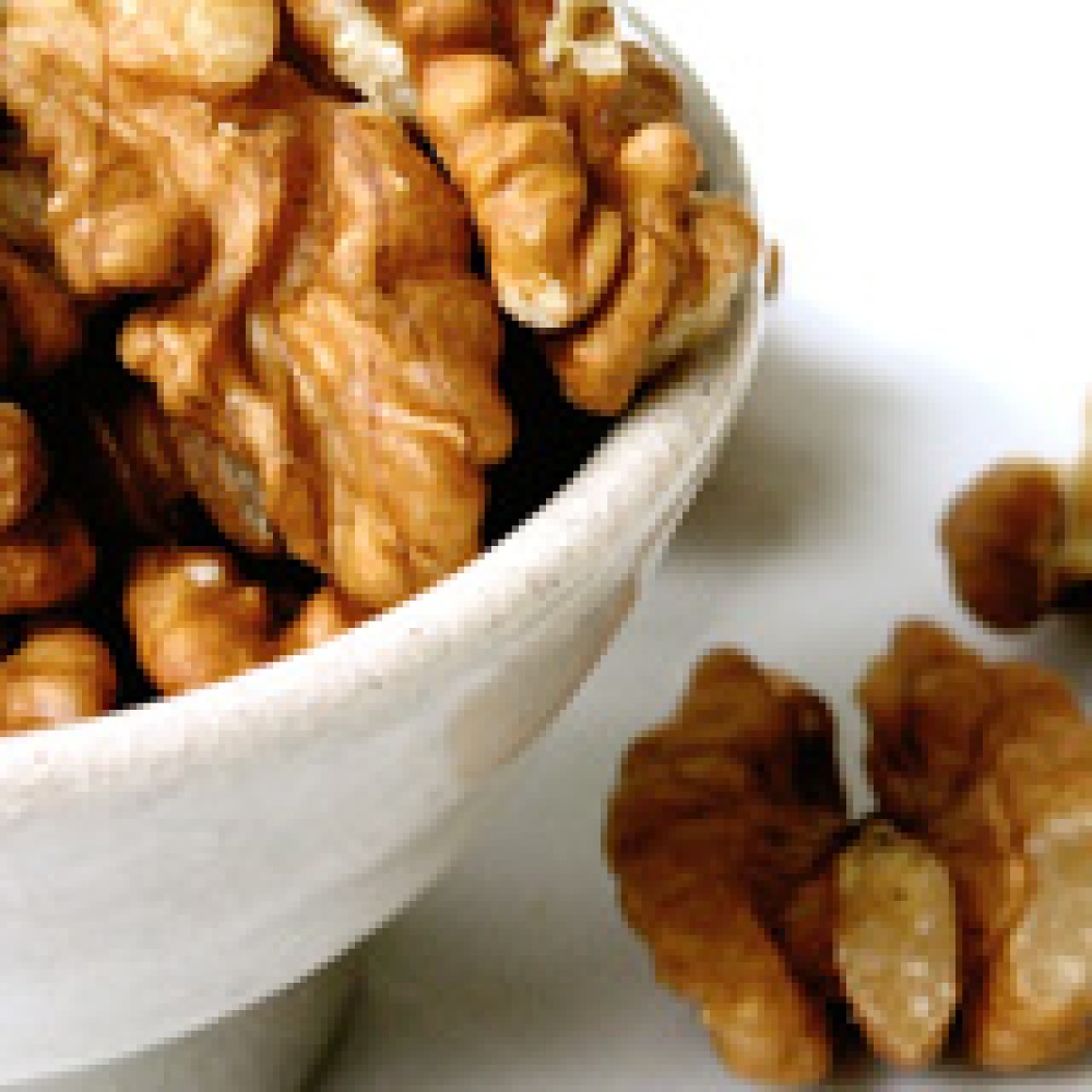 لقلب سليم...تناولوا الجوز