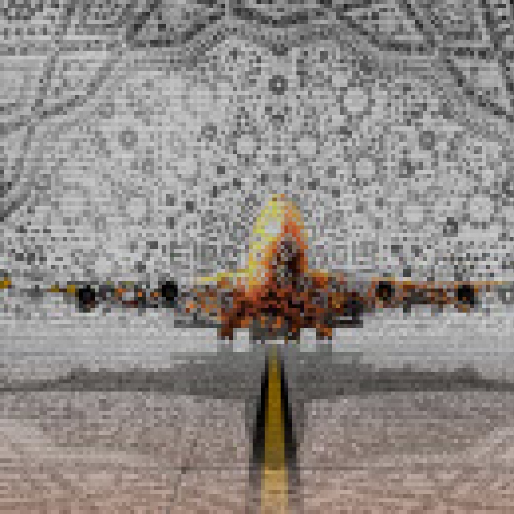  هي  مع نجوم في مشروع  حافة الصحراء  Edge of Arabia