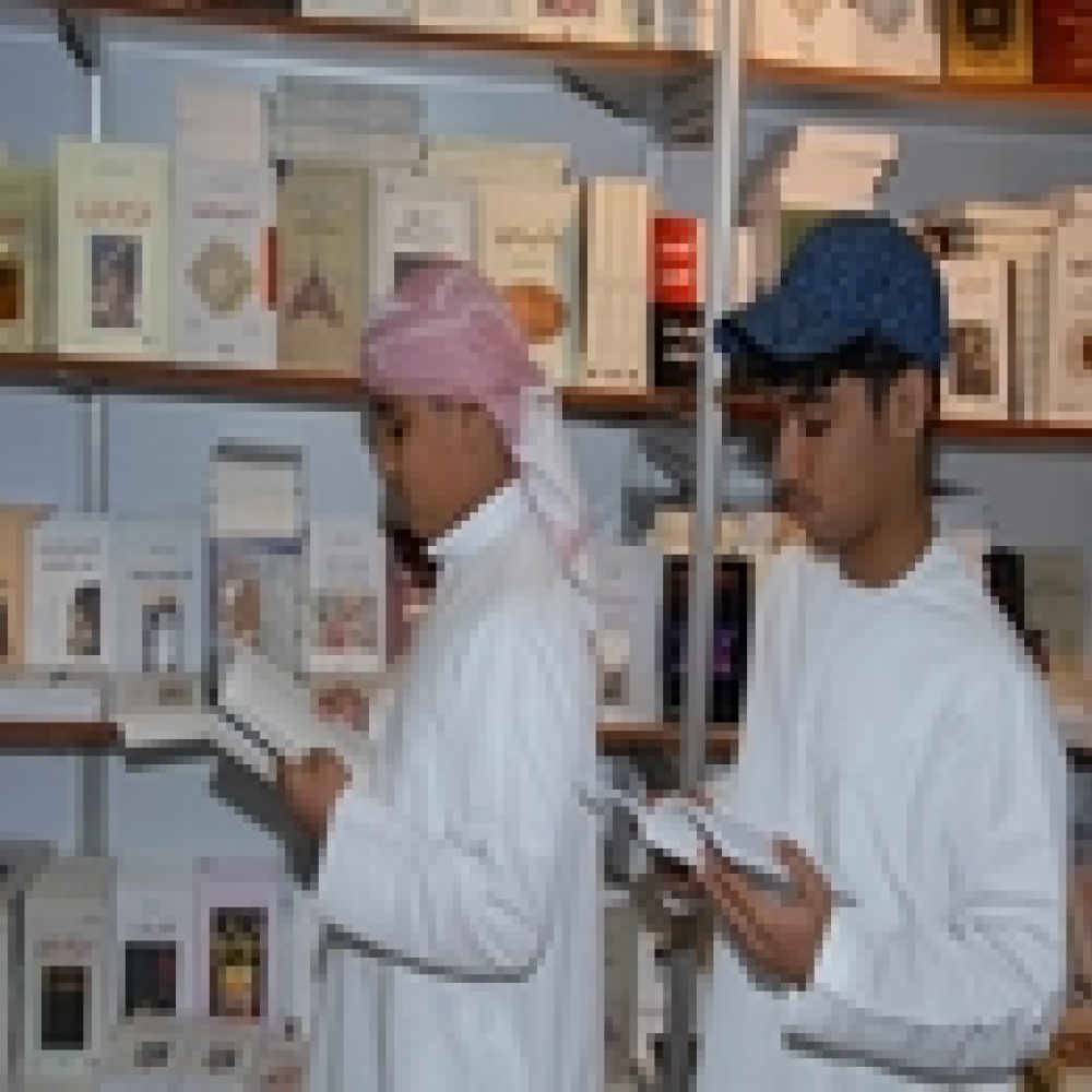 معرض أبوظبي للكتاب يقدم 50% خصما للناشرين