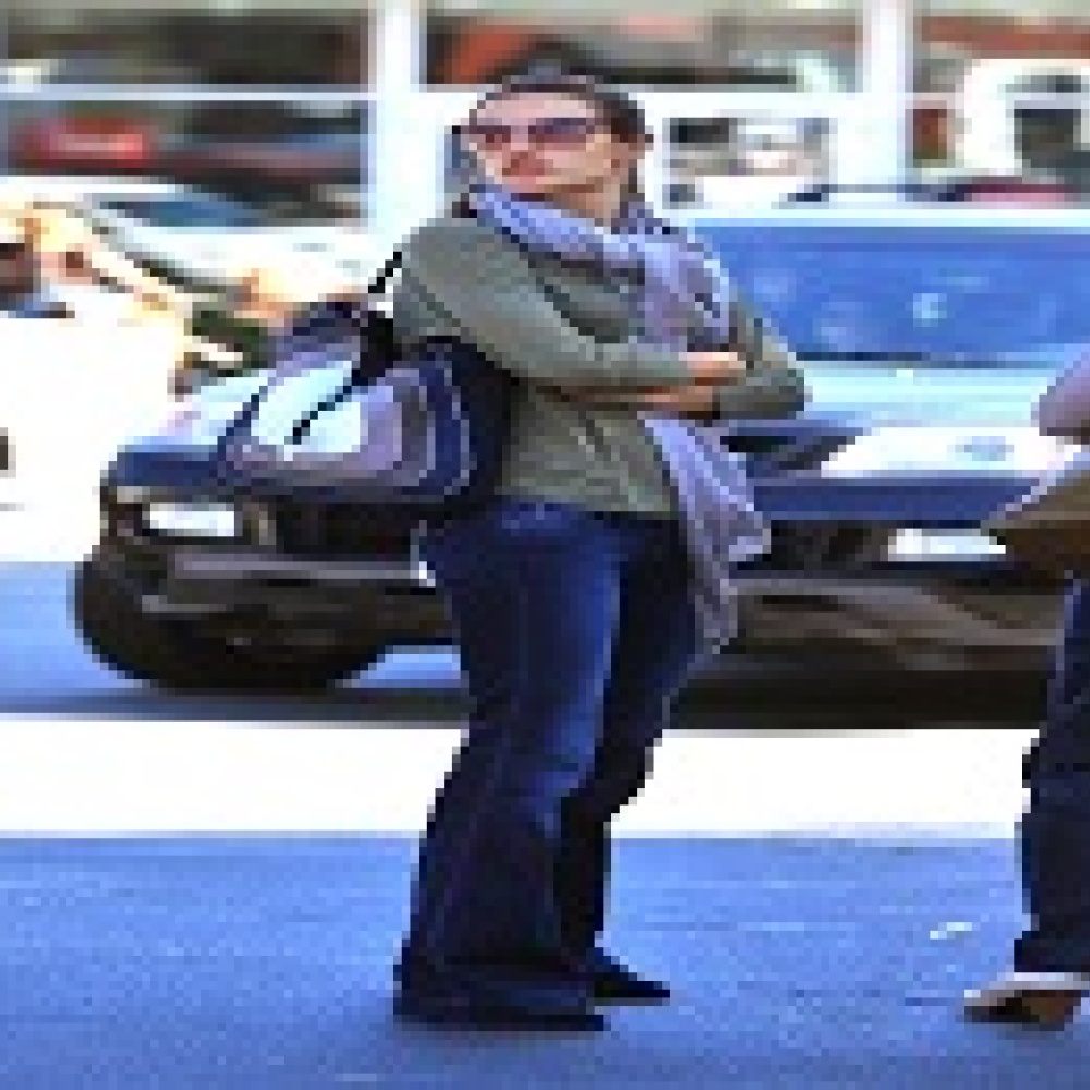  اليساندرا أمبروسيو بحقيبة  فيراغامو 