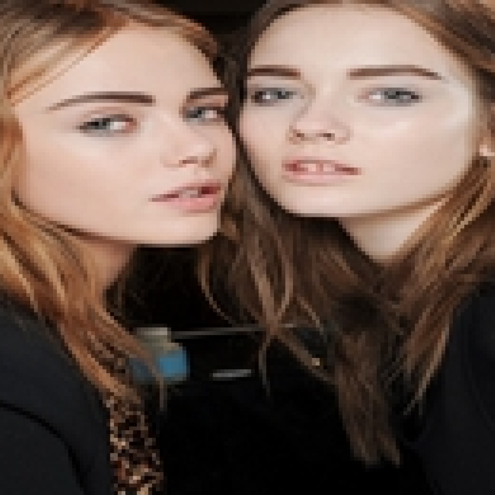 جمالك من عروض الازياء : وجوه شاحبة