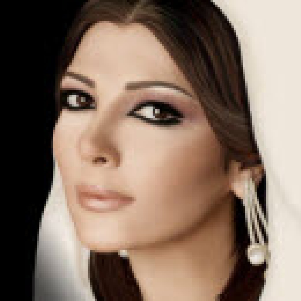 أصالة تضع توأمها في القاهرة