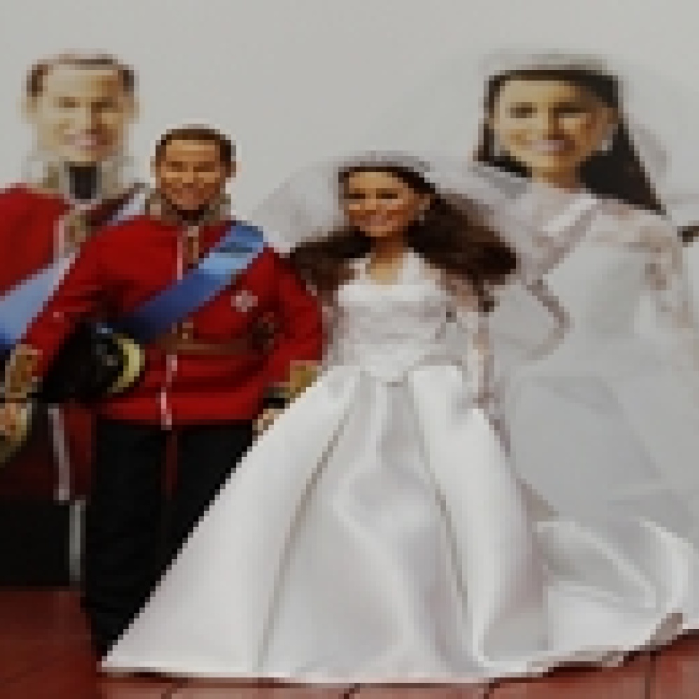 دمى على أشكال المشاهير: حمَى أم موضة؟!