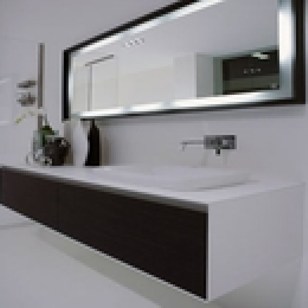 كيف تهتمين بمرايا الحمام؟