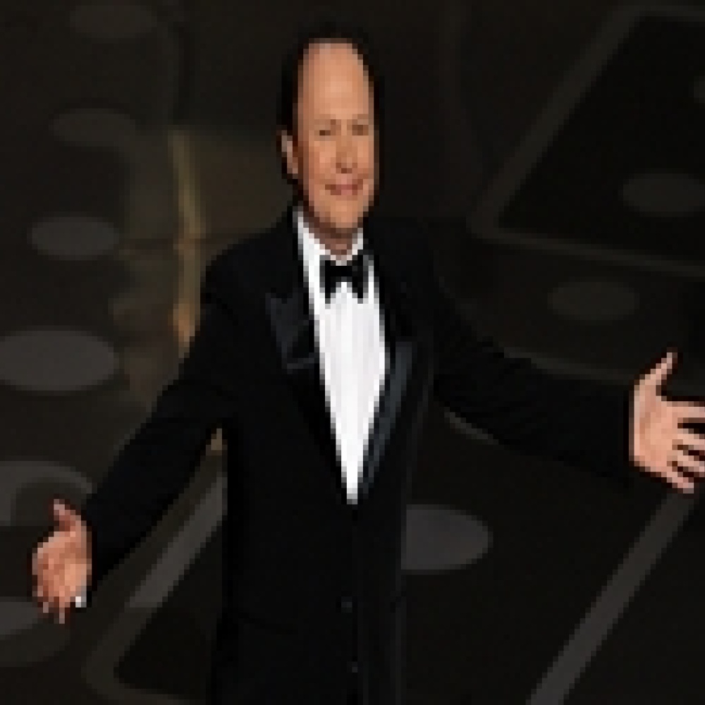 بيلي كريستال يقدم حفل الأوسكار بدلا من ايدي مورفي