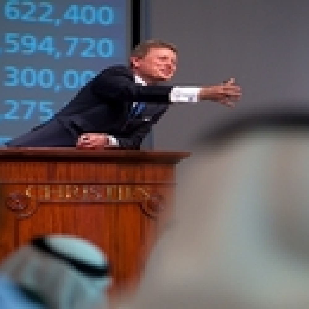 «كريستيز» تعلن عن صيغة جديدة لمزادات الفنون الحديثة والمعاصرة في دبي