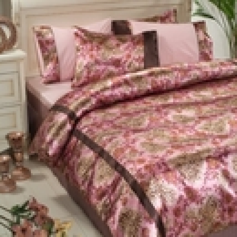 أغطية السرير تمنح غرفة نومك بعدا آخر