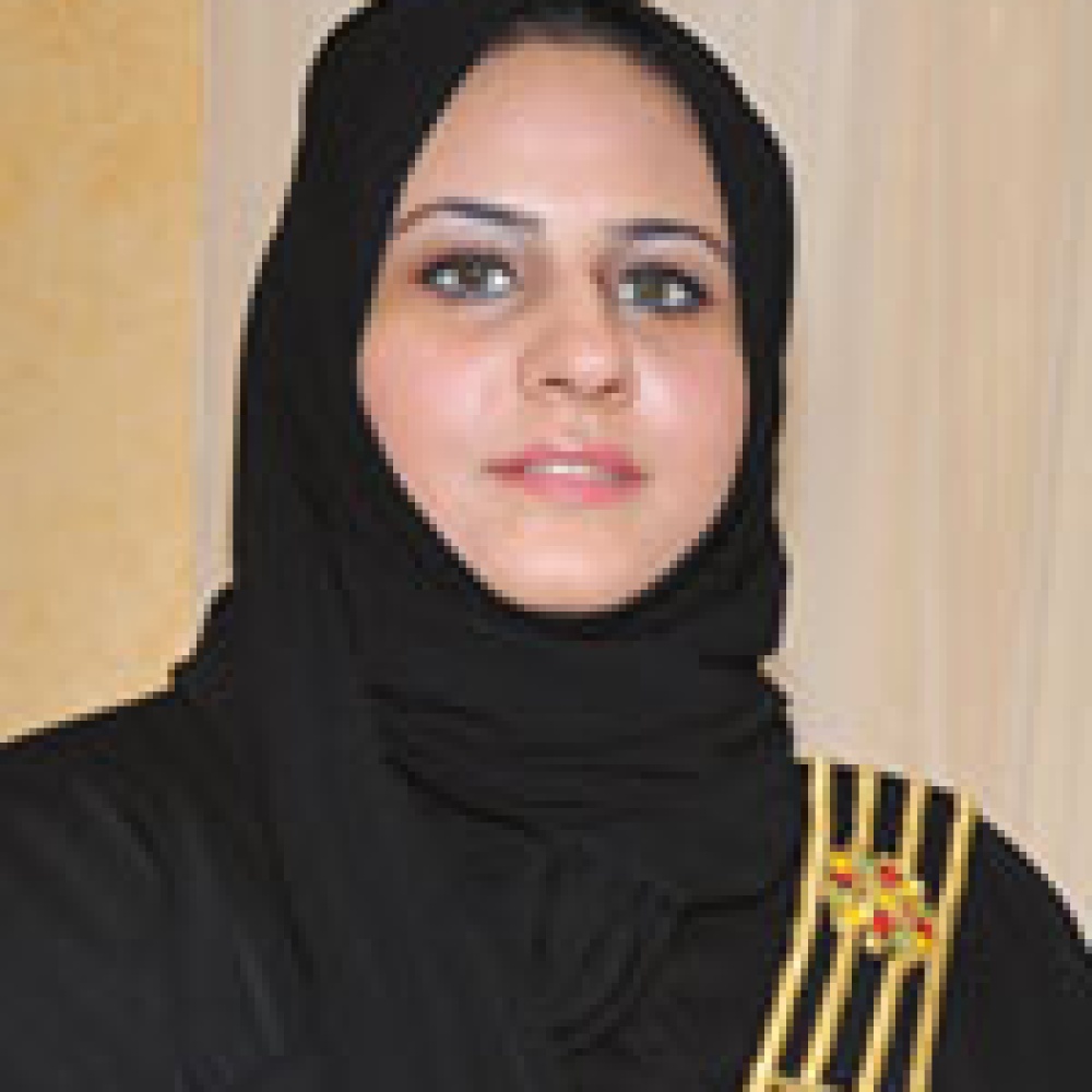 دانيا فهد عراقي.. شابة سعودية تصمم مشروعا تراثيا بإسلوب حديث: نملك الكثير من الأفكار والرؤى لنحول الكتل الصماء في المباني إلى ديكورات فريدة تعطي جمالاً آخر للمدن السعودية 