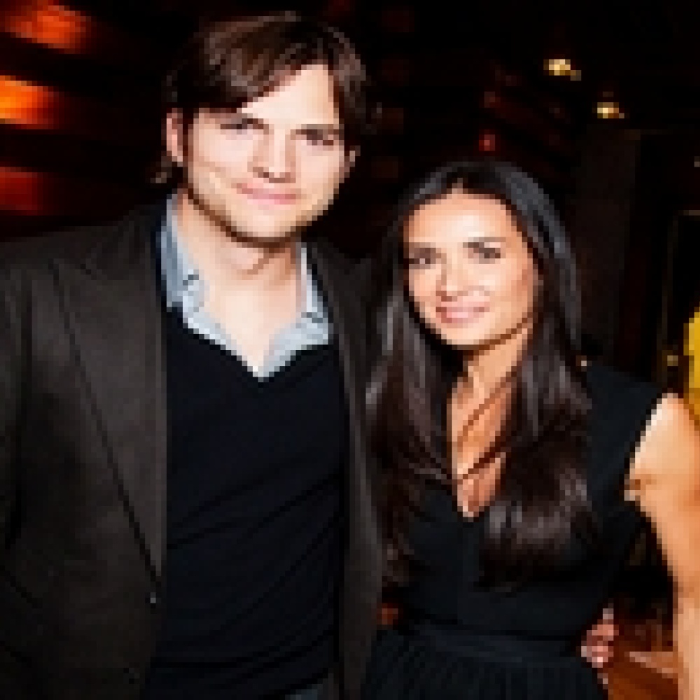 2011 سنة نهاية  الحب لبعض مشاهير هوليود 