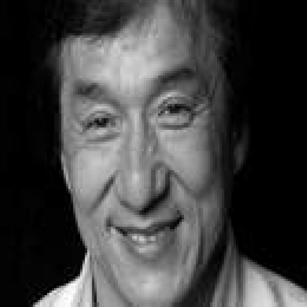 جاكي شان يبني أول متحف سينمائي يحمل اسمه