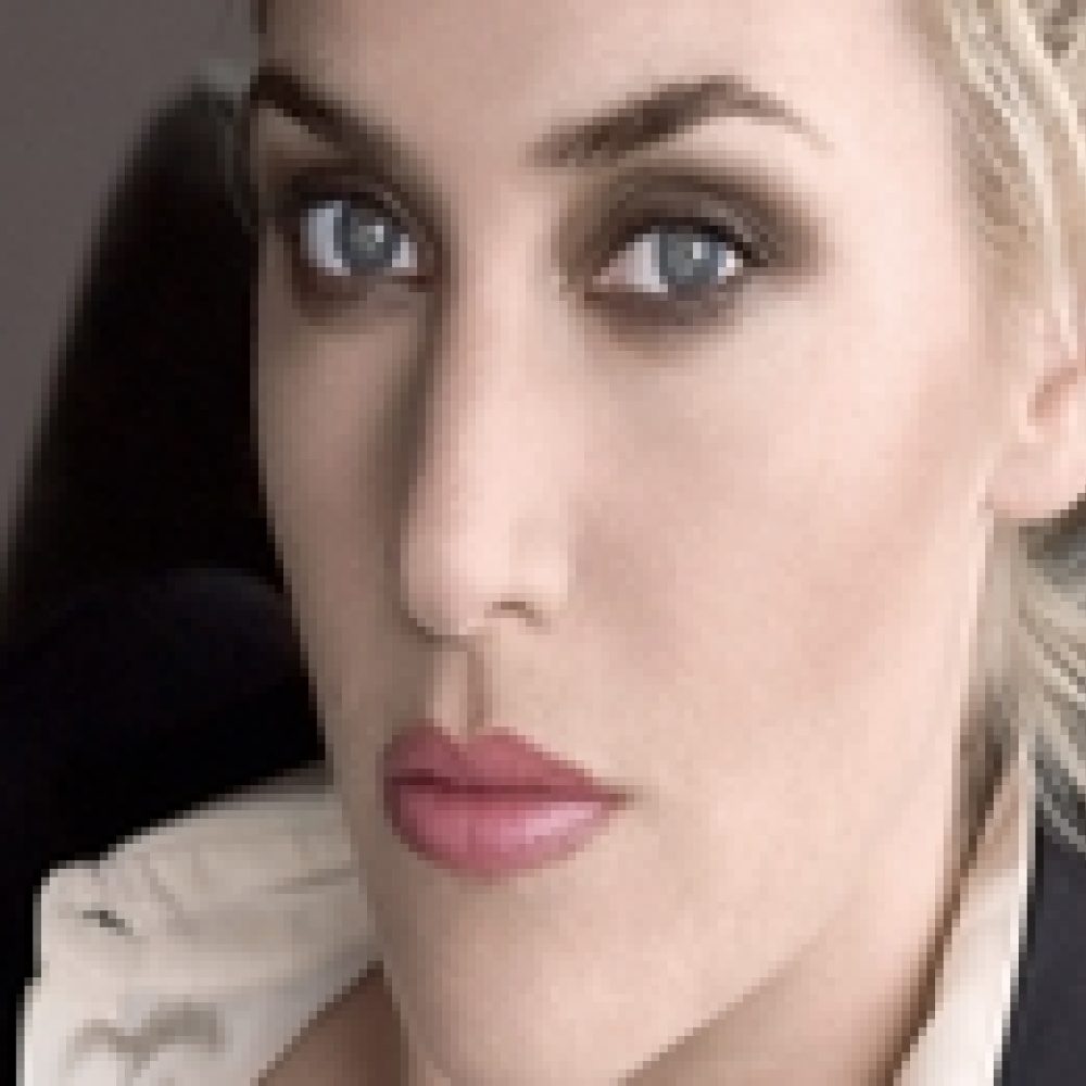 Kate Winslet تخص  هي  بالحديث عن مشروعها الإنساني