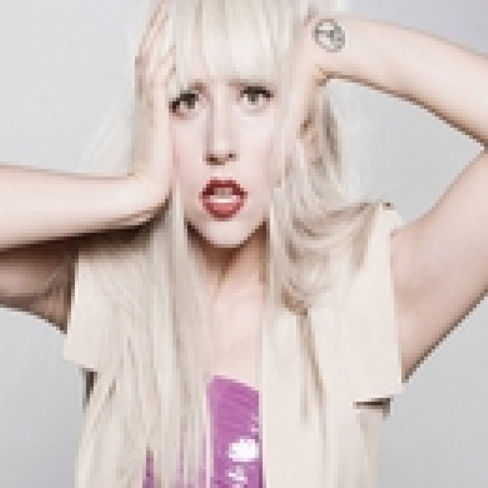 ليدي جاجا ممنوعة في لبنان