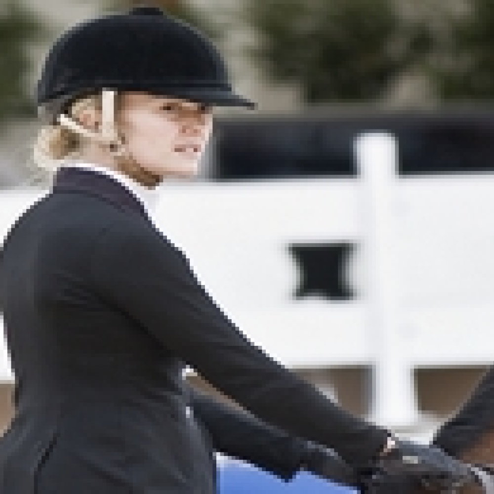 هل تقدر المليارديرة الشابة مارتا امانسيو بيريز على قيادة السفينة بعد والدها ؟