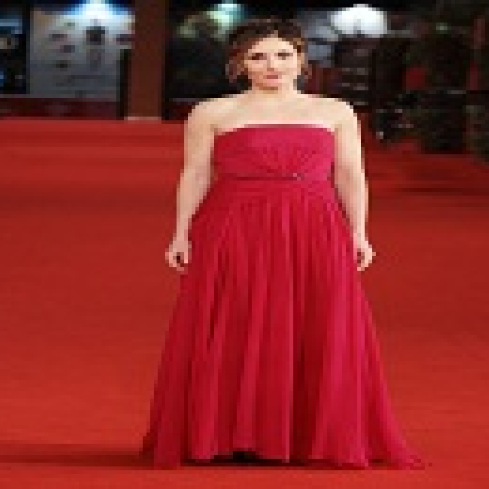 نعومي راباس بإطلالة ساحرة من  غوتشي 