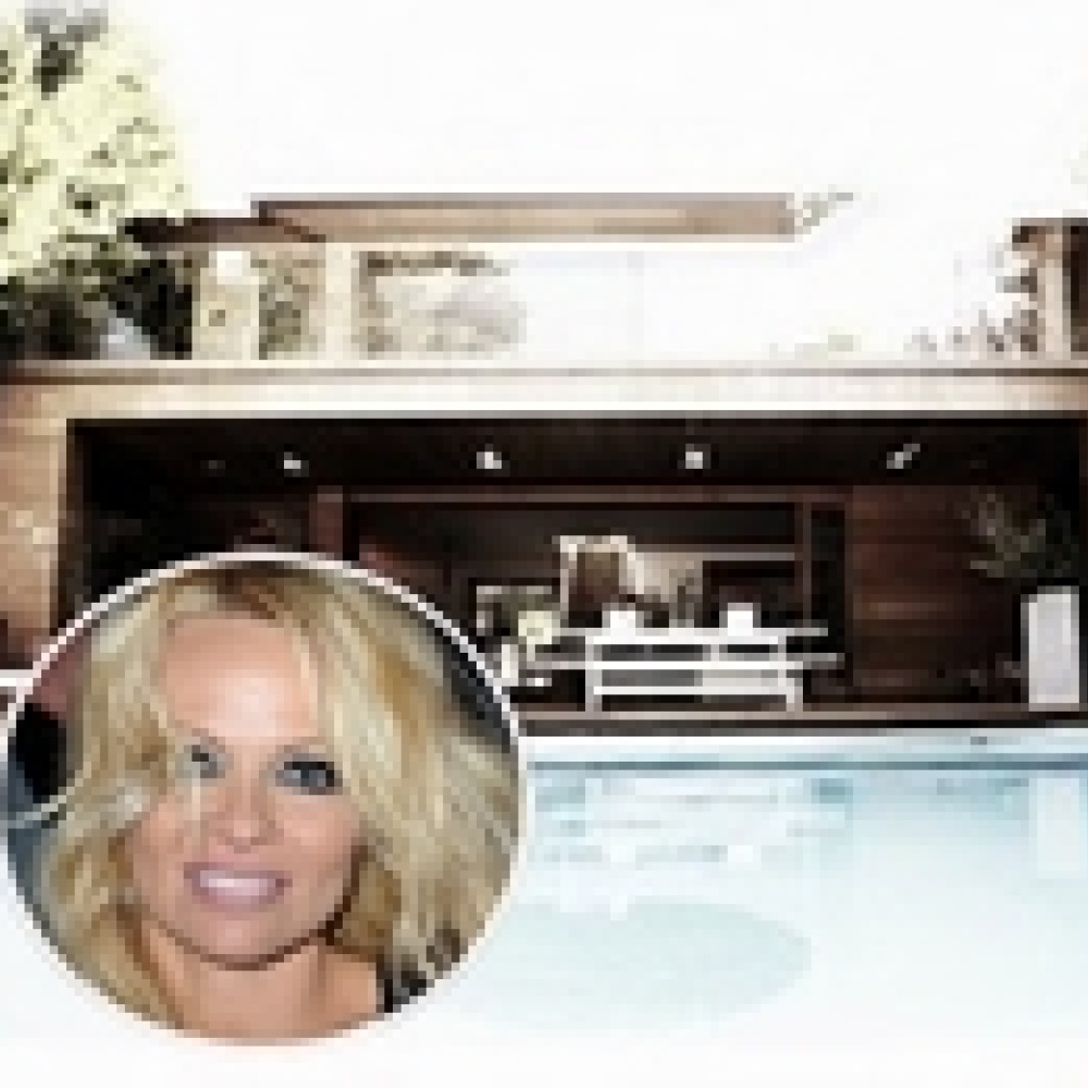 بـ75 ألف دولار شهريا.. منزل باميلا أندرسون للإيجار