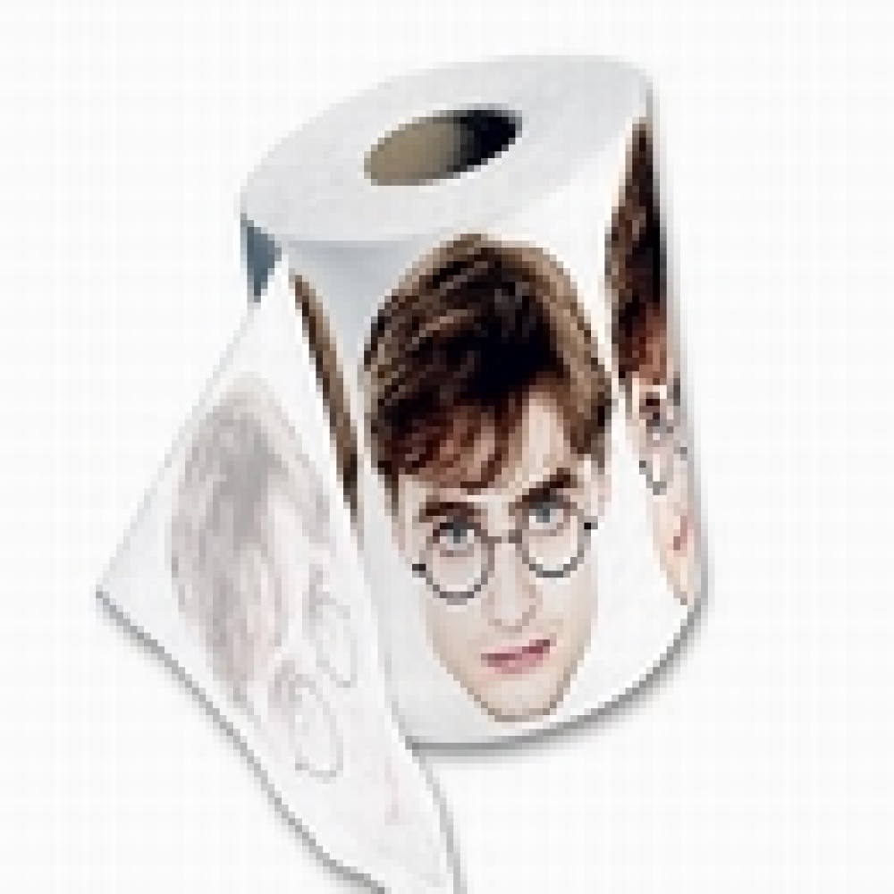 صور دانيال رادكليف على ورق تواليت تثير غضبه