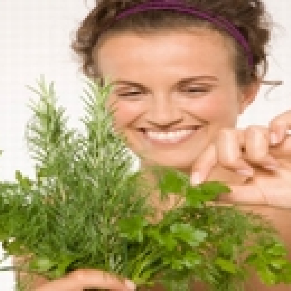 شاي إكليل الجبل لتقوية الشعر وسرعة نموه