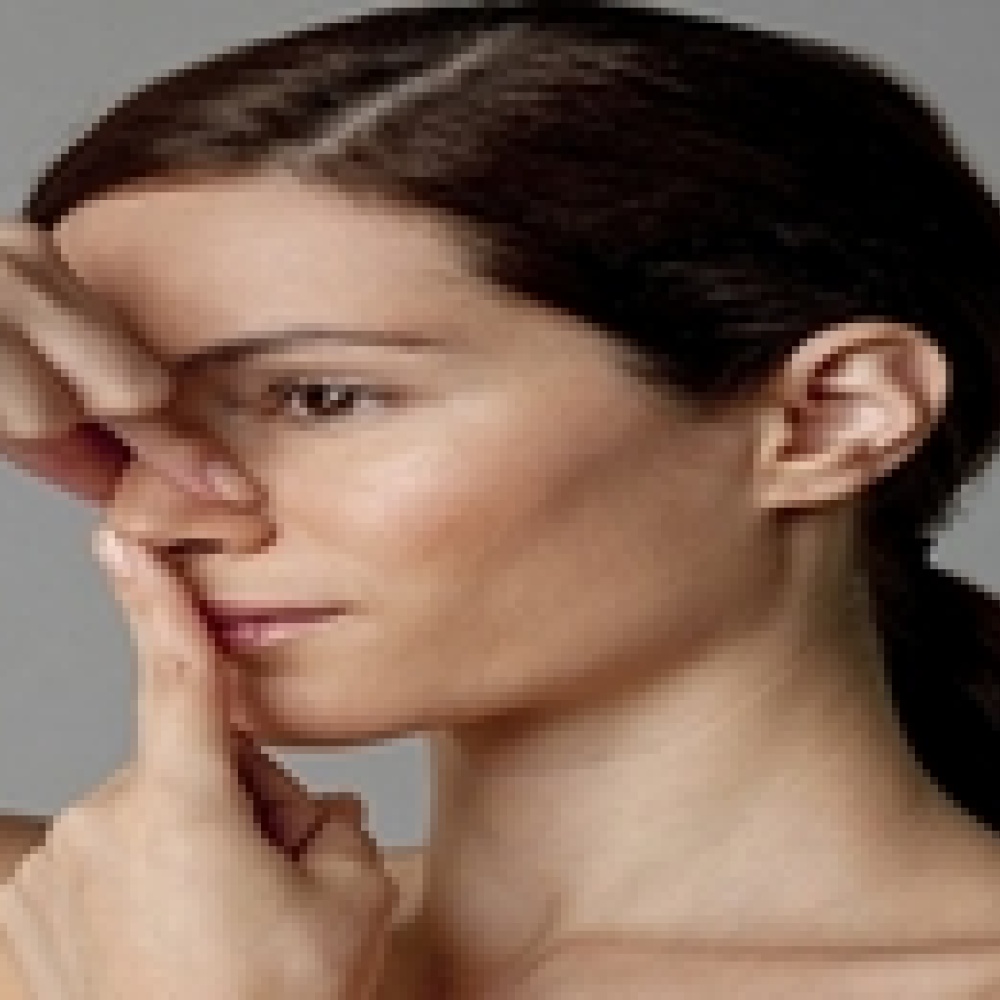 تمارين بسيط للوجه لإعادة رفع الأنف