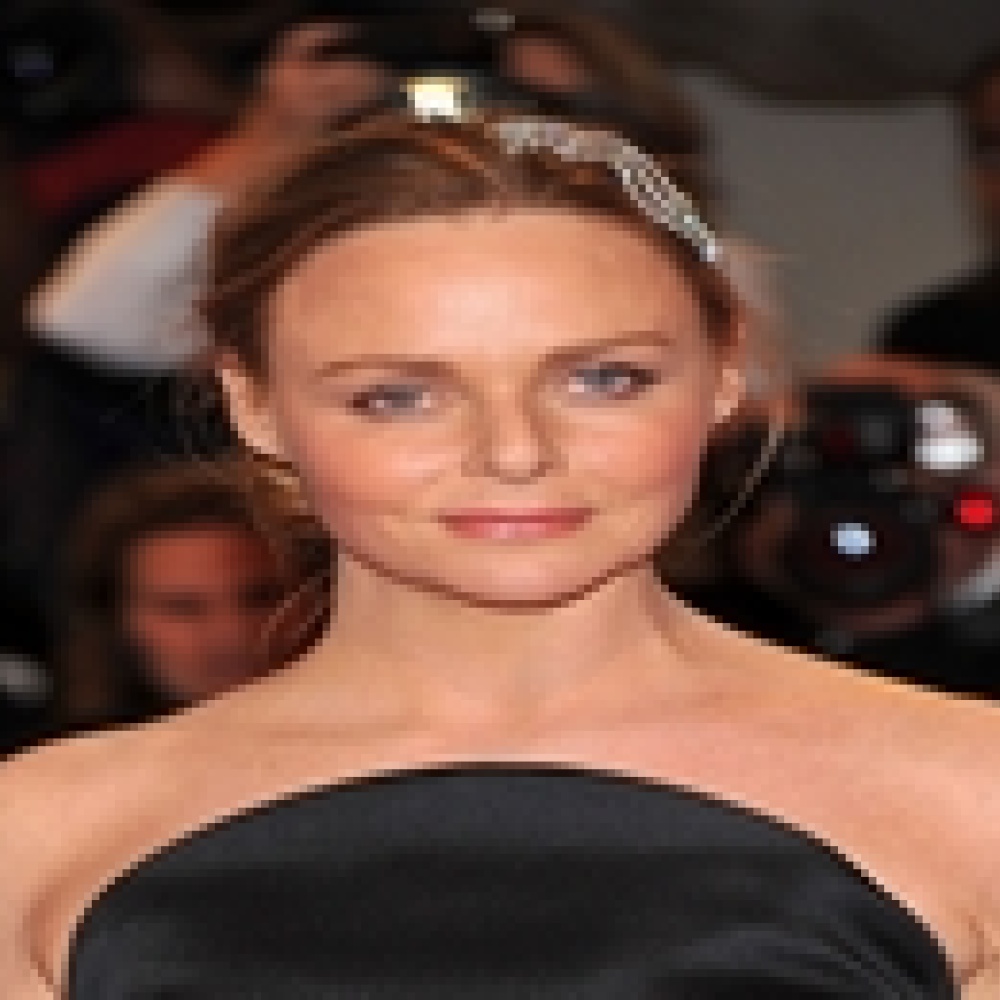 ستيلا مكارتني من تصميم الأزياء إلى التمثيل