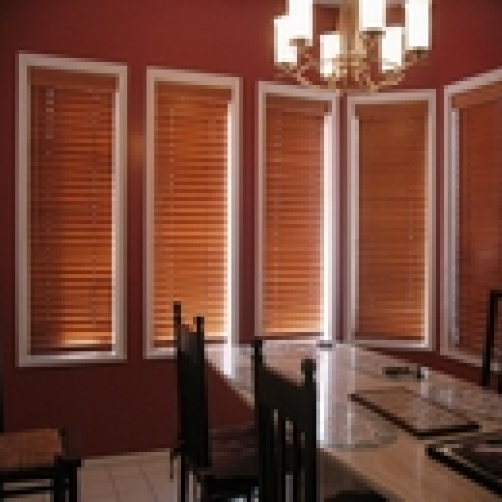 كيف تصنعين إطارا خشبيا للستائر؟