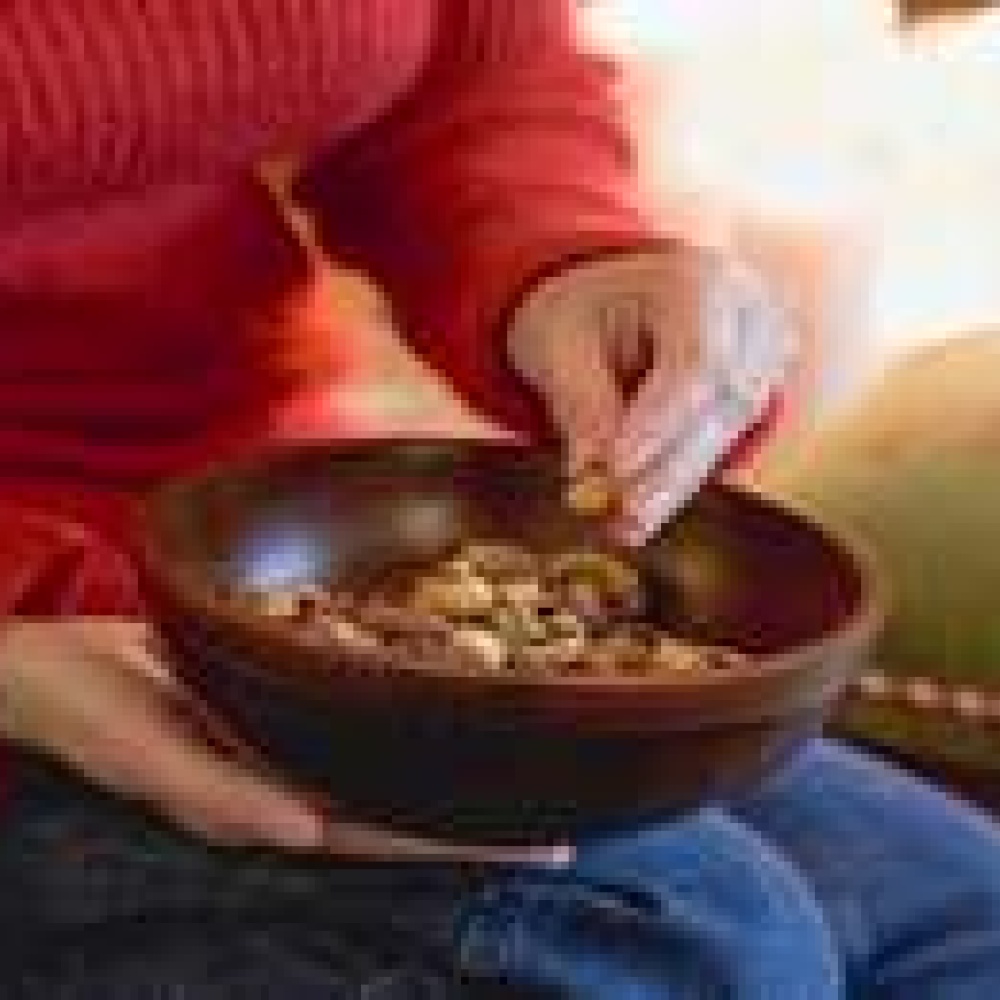 المكسرات تساعد في استقرار مستوى السكر والكولسترول