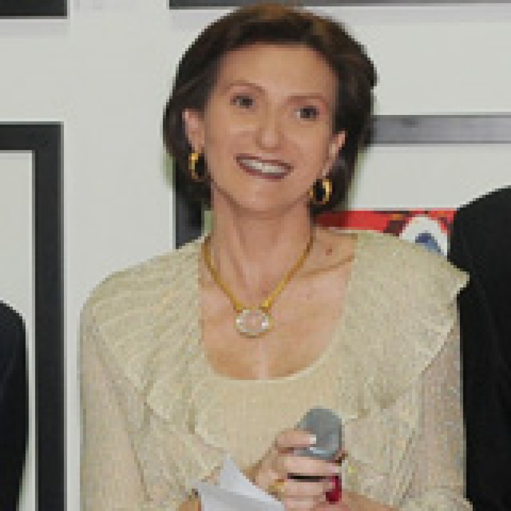 آمال مكاوي: الفن خلال الأعوام الأخيرة أصبح كالموضة يتباهى به الناس