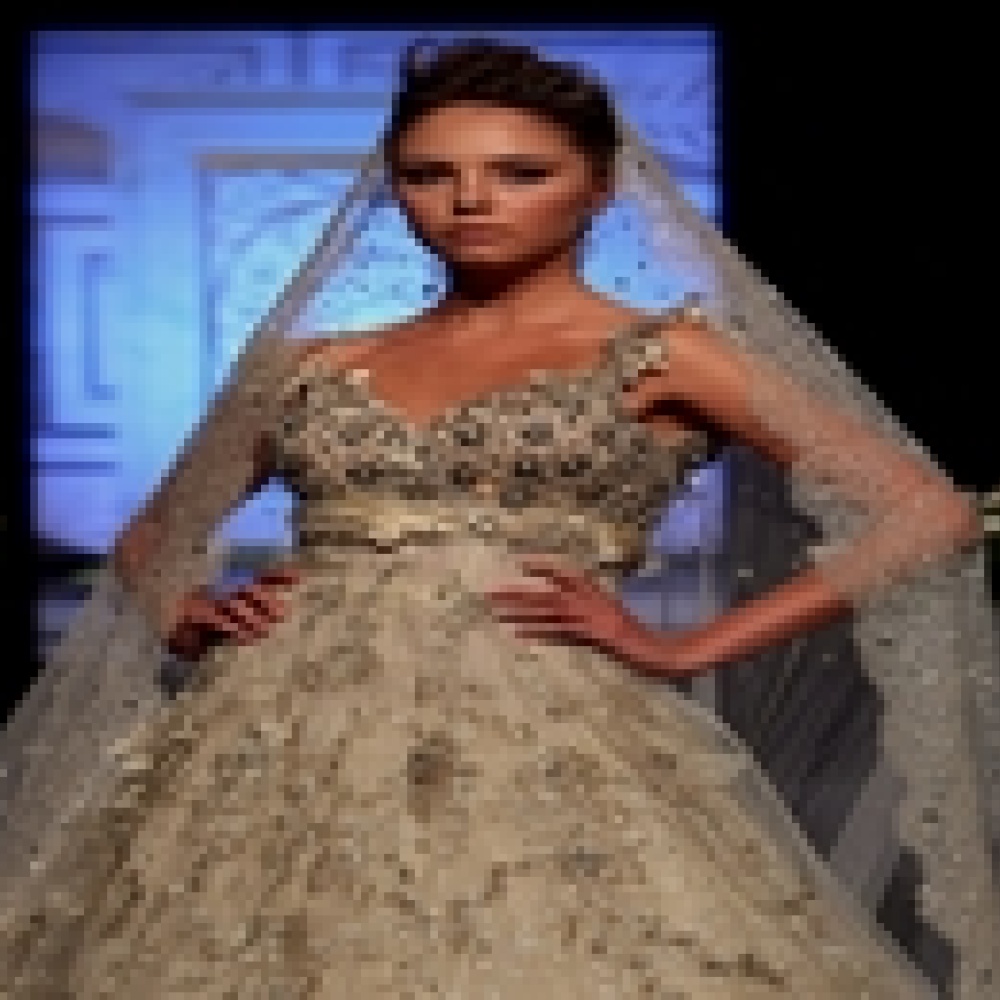 تصاميم رندا سلامون واشراقة مميزة للعروس