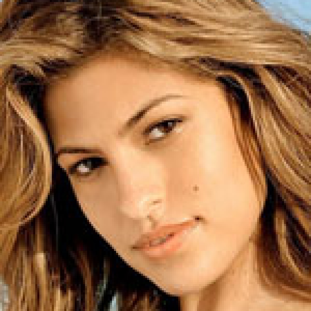 إيفا منديز: الزواج تقليد قديم وأرفضه!! 