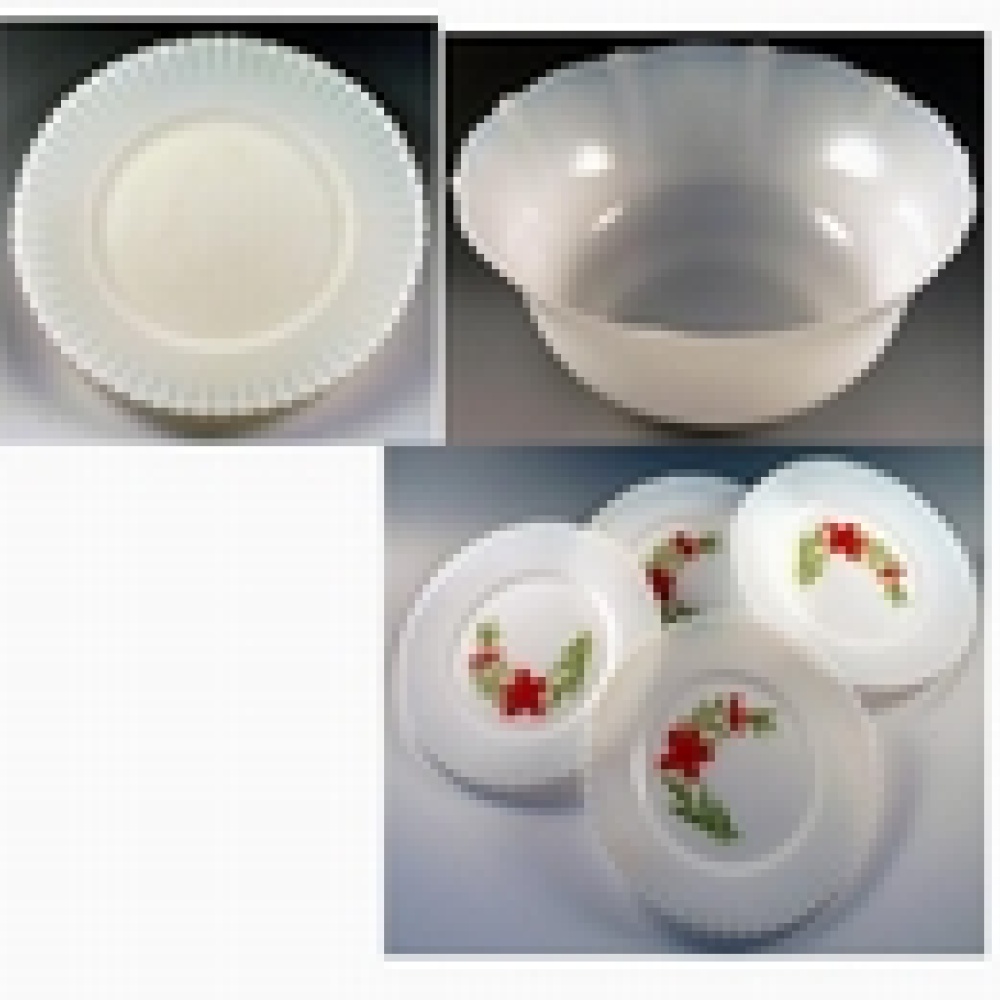 طقم من الزجاج الخفيف "موناكس" بمزاد ماكبث ايفانز